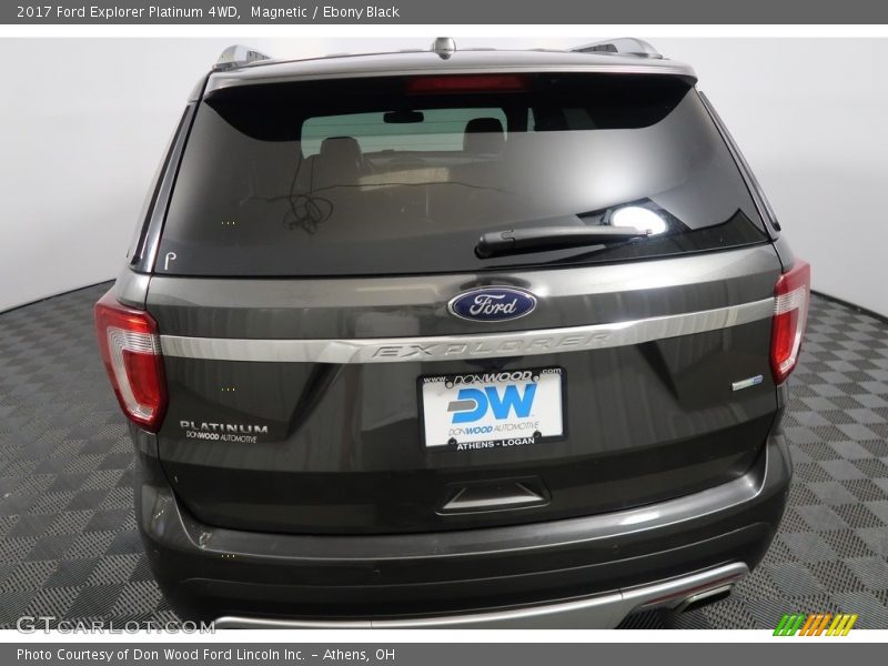 Magnetic / Ebony Black 2017 Ford Explorer Platinum 4WD