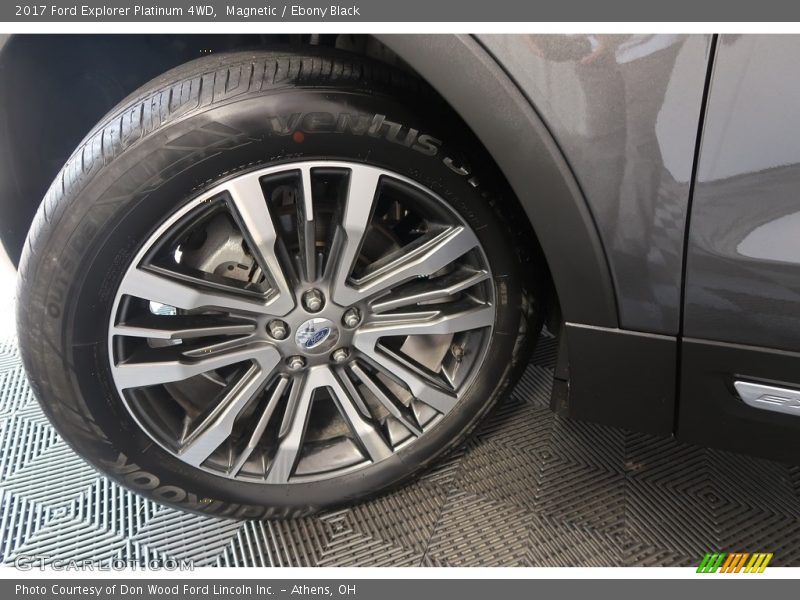 Magnetic / Ebony Black 2017 Ford Explorer Platinum 4WD