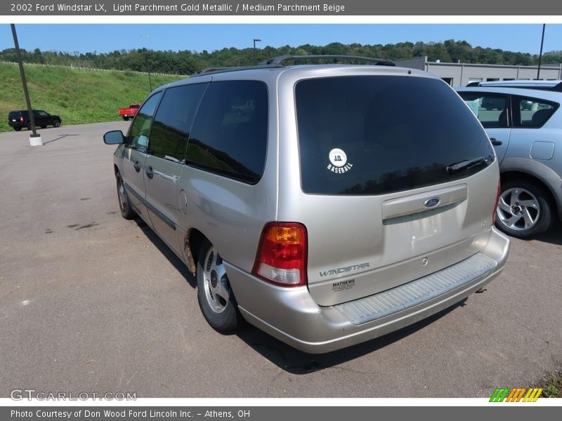 Light Parchment Gold Metallic / Medium Parchment Beige 2002 Ford Windstar LX
