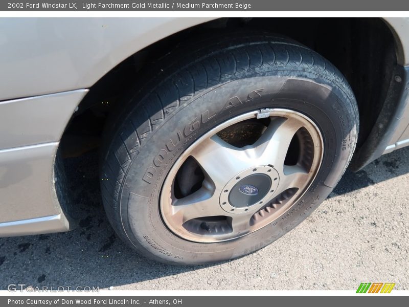 Light Parchment Gold Metallic / Medium Parchment Beige 2002 Ford Windstar LX