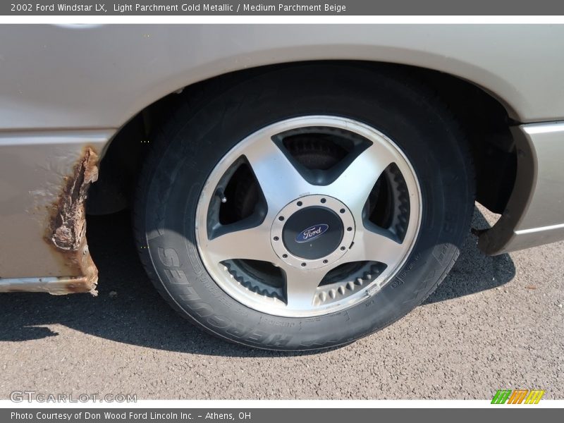 Light Parchment Gold Metallic / Medium Parchment Beige 2002 Ford Windstar LX