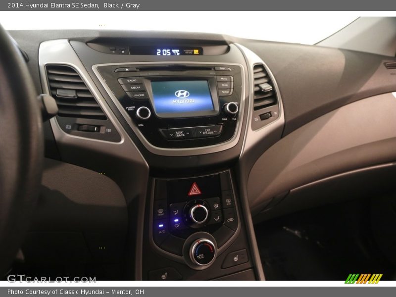 Black / Gray 2014 Hyundai Elantra SE Sedan