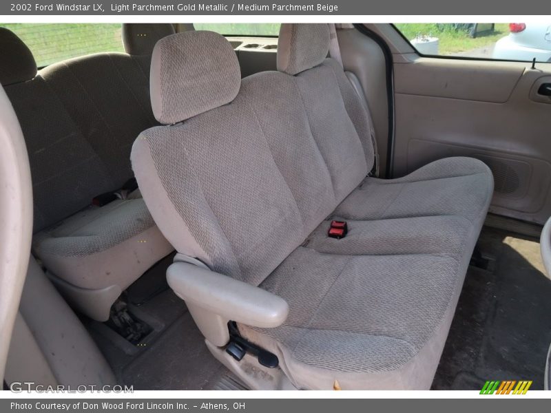 Light Parchment Gold Metallic / Medium Parchment Beige 2002 Ford Windstar LX
