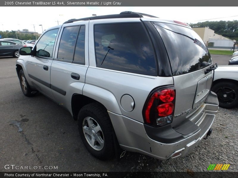 Silverstone Metallic / Light Gray 2005 Chevrolet TrailBlazer LS 4x4