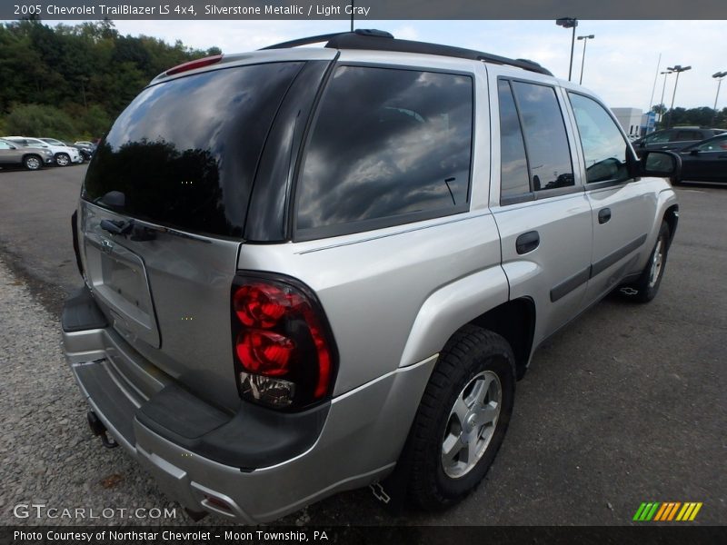 Silverstone Metallic / Light Gray 2005 Chevrolet TrailBlazer LS 4x4