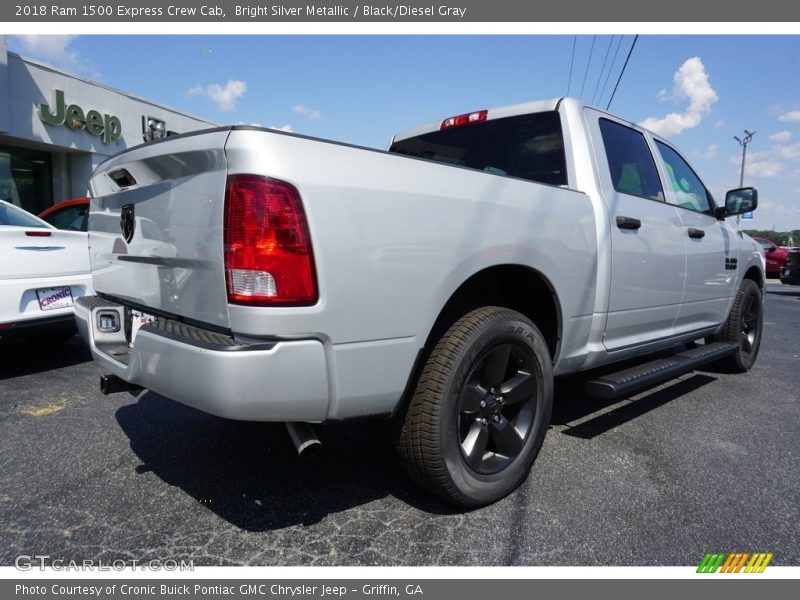 Bright Silver Metallic / Black/Diesel Gray 2018 Ram 1500 Express Crew Cab