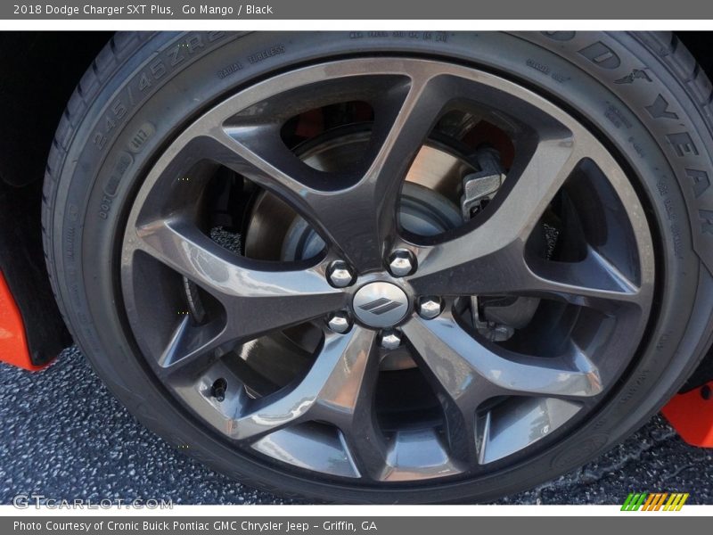 Go Mango / Black 2018 Dodge Charger SXT Plus