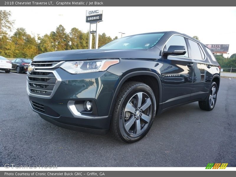 Graphite Metallic / Jet Black 2018 Chevrolet Traverse LT