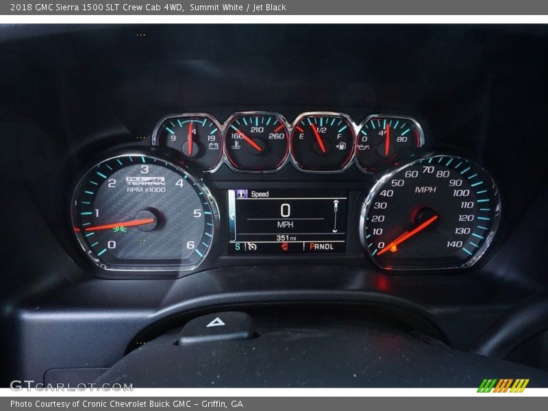 Summit White / Jet Black 2018 GMC Sierra 1500 SLT Crew Cab 4WD