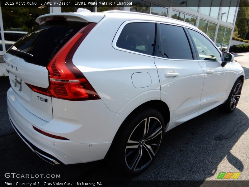 Crystal White Metallic / Charcoal 2019 Volvo XC60 T5 AWD R-Design