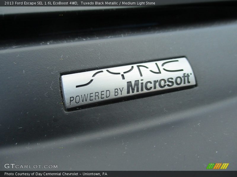 Tuxedo Black Metallic / Medium Light Stone 2013 Ford Escape SEL 1.6L EcoBoost 4WD