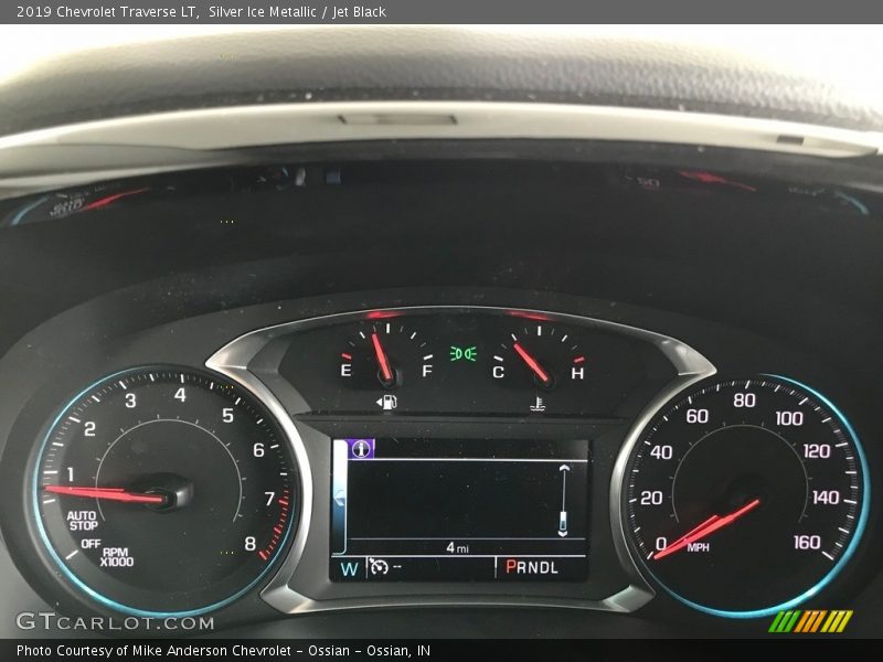 Silver Ice Metallic / Jet Black 2019 Chevrolet Traverse LT