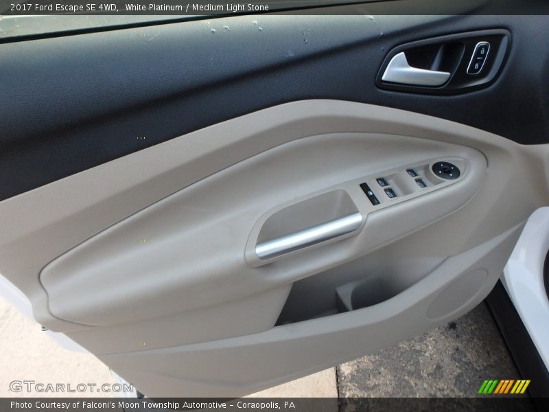 White Platinum / Medium Light Stone 2017 Ford Escape SE 4WD