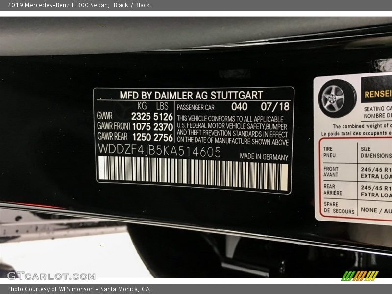 Black / Black 2019 Mercedes-Benz E 300 Sedan