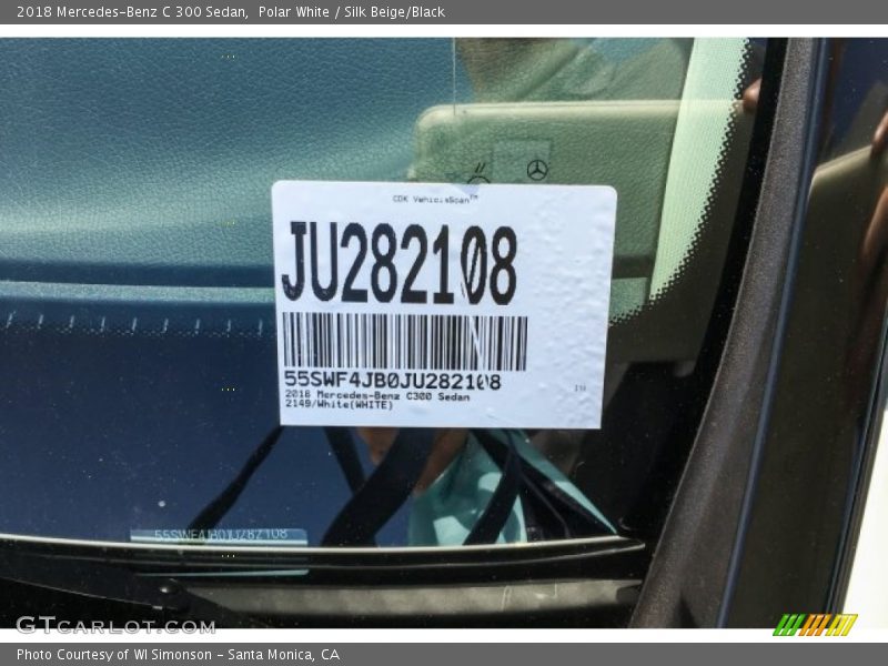 Polar White / Silk Beige/Black 2018 Mercedes-Benz C 300 Sedan