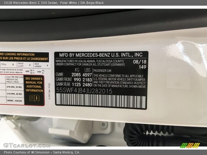 Polar White / Silk Beige/Black 2018 Mercedes-Benz C 300 Sedan