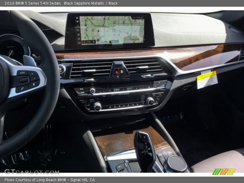 Black Sapphire Metallic / Black 2019 BMW 5 Series 540i Sedan
