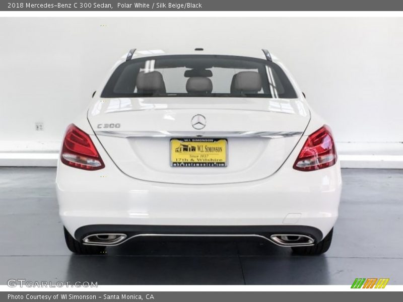 Polar White / Silk Beige/Black 2018 Mercedes-Benz C 300 Sedan