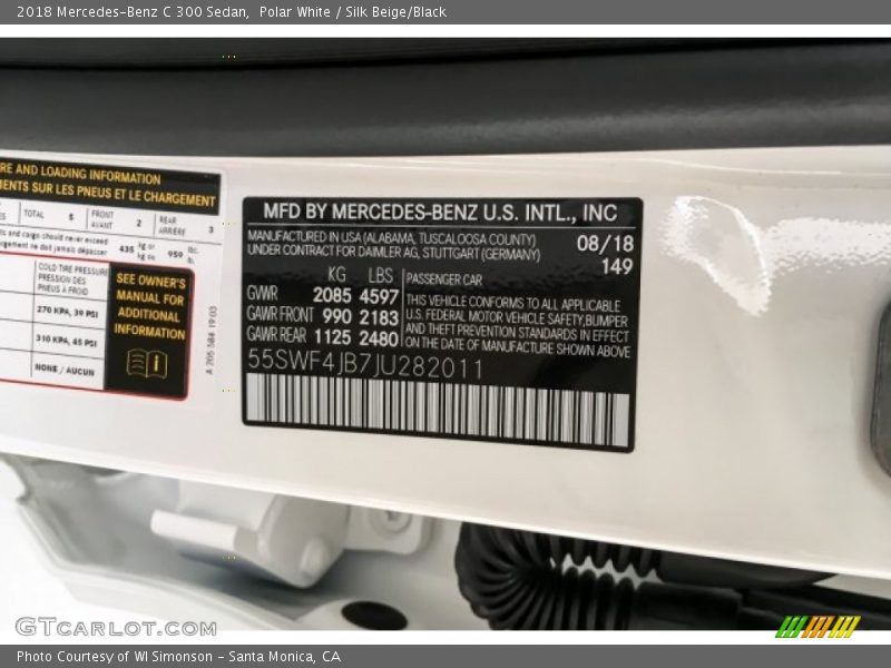 Polar White / Silk Beige/Black 2018 Mercedes-Benz C 300 Sedan