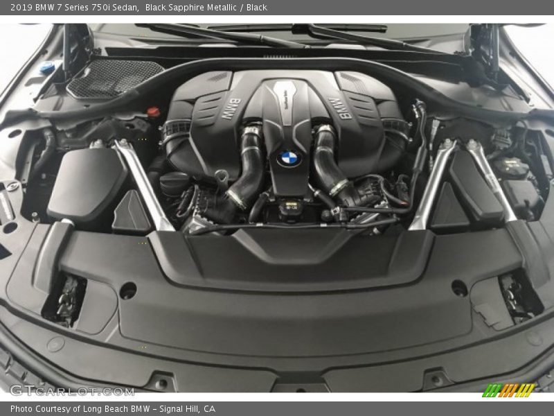Black Sapphire Metallic / Black 2019 BMW 7 Series 750i Sedan