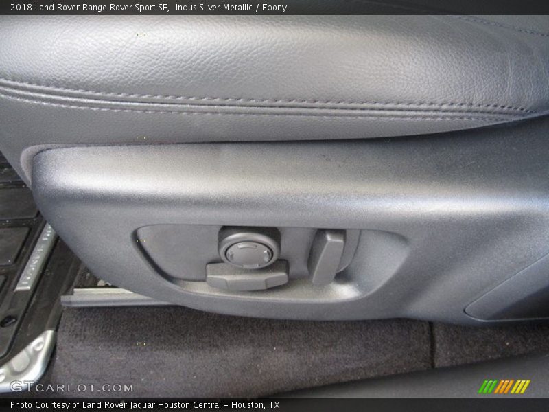 Indus Silver Metallic / Ebony 2018 Land Rover Range Rover Sport SE