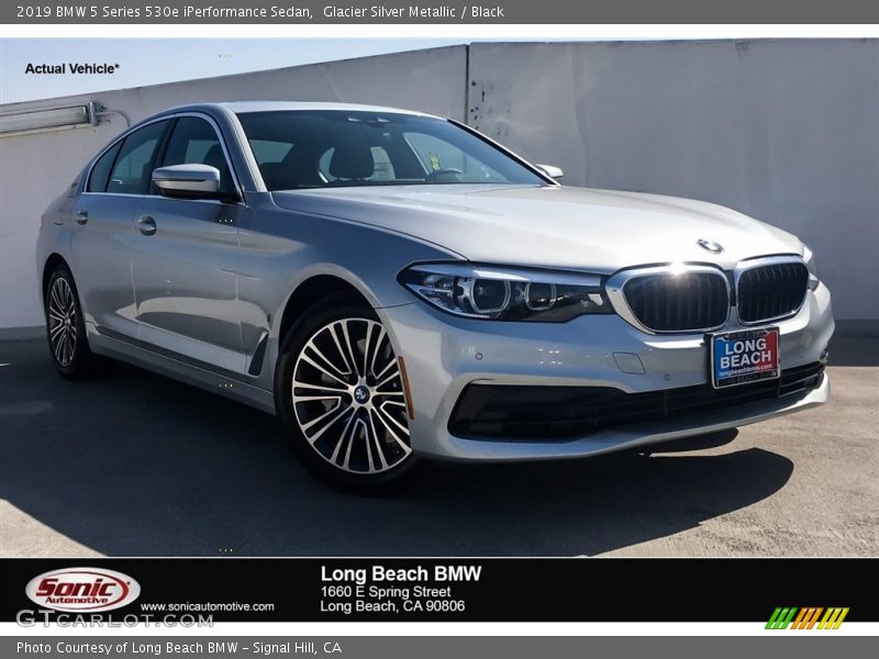 Glacier Silver Metallic / Black 2019 BMW 5 Series 530e iPerformance Sedan