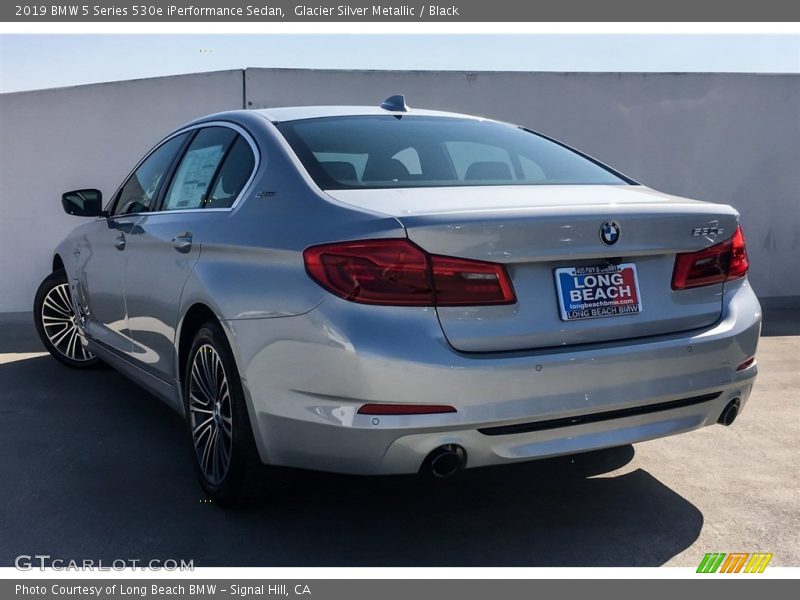 Glacier Silver Metallic / Black 2019 BMW 5 Series 530e iPerformance Sedan