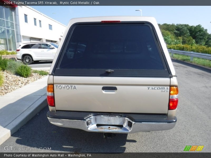 Mystic Gold Metallic / Oak 2004 Toyota Tacoma SR5 Xtracab