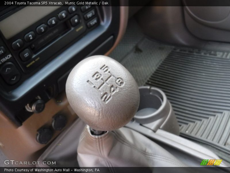 Mystic Gold Metallic / Oak 2004 Toyota Tacoma SR5 Xtracab