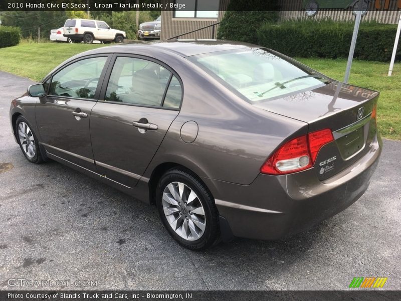 Urban Titanium Metallic / Beige 2010 Honda Civic EX Sedan