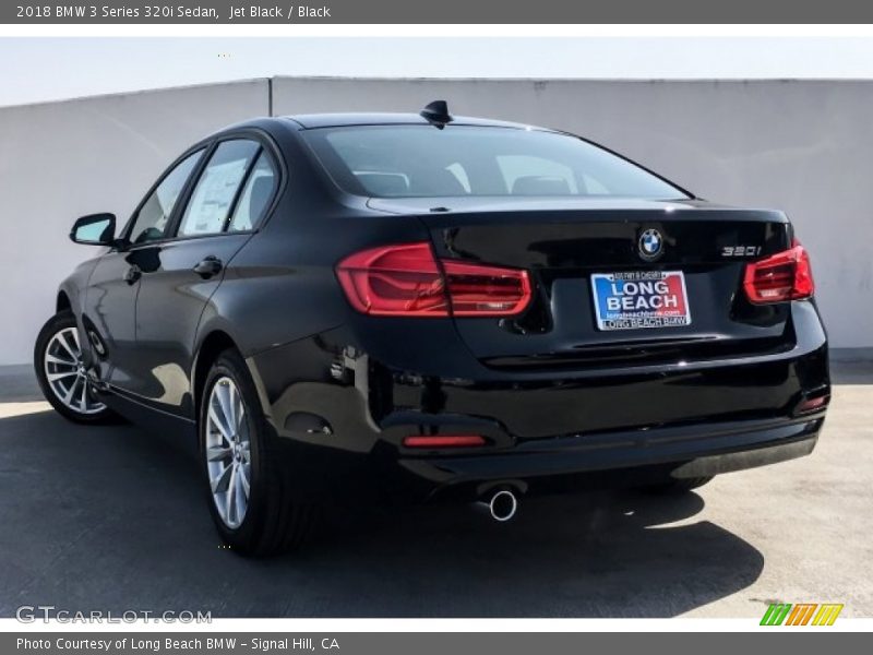 Jet Black / Black 2018 BMW 3 Series 320i Sedan