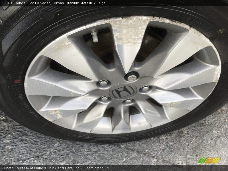 Urban Titanium Metallic / Beige 2010 Honda Civic EX Sedan