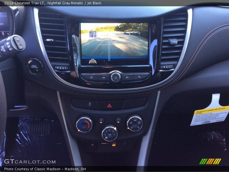 Nightfall Gray Metallic / Jet Black 2019 Chevrolet Trax LT