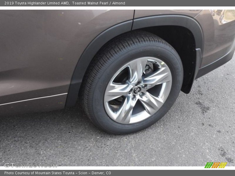  2019 Highlander Limited AWD Wheel