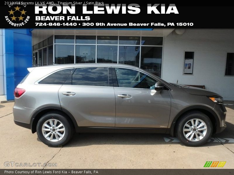 Titanium Silver / Satin Black 2019 Kia Sorento LX V6 AWD