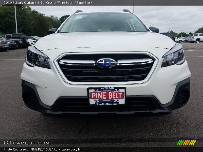 Crystal White Pearl / Slate Black 2019 Subaru Outback 2.5i