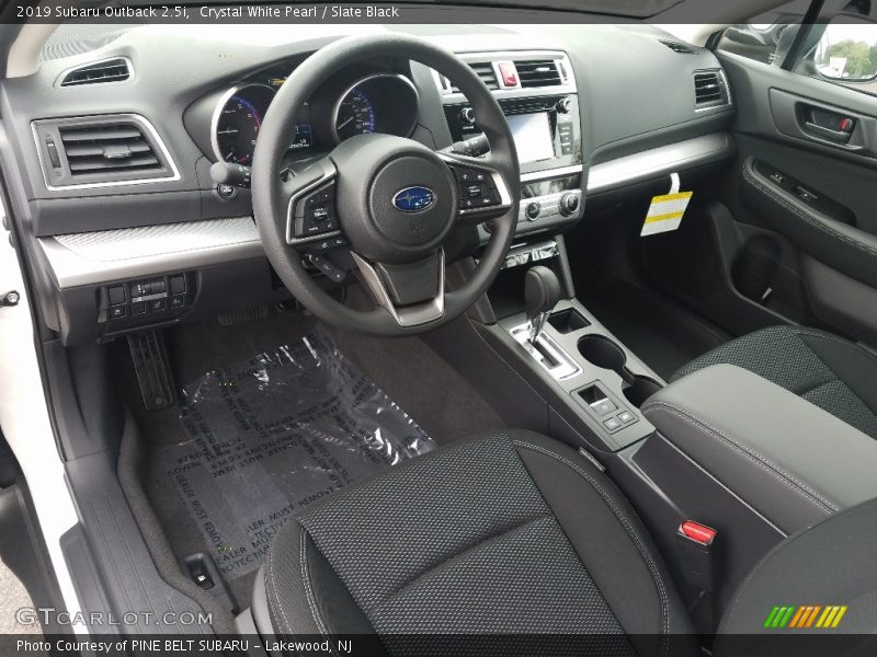 Crystal White Pearl / Slate Black 2019 Subaru Outback 2.5i