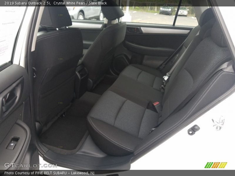 Crystal White Pearl / Slate Black 2019 Subaru Outback 2.5i