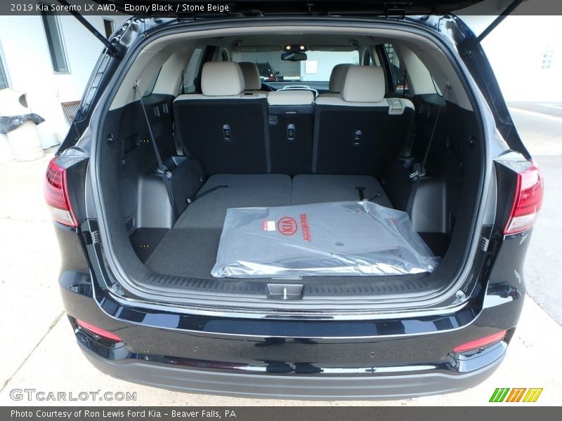 Ebony Black / Stone Beige 2019 Kia Sorento LX AWD