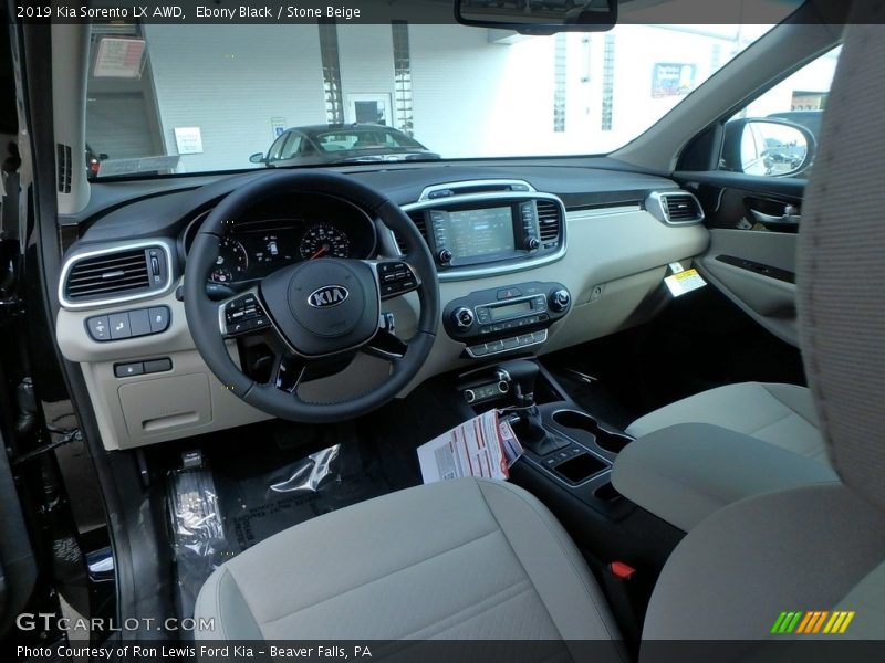 Ebony Black / Stone Beige 2019 Kia Sorento LX AWD