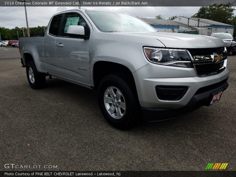 Front 3/4 View of 2019 Colorado WT Extended Cab