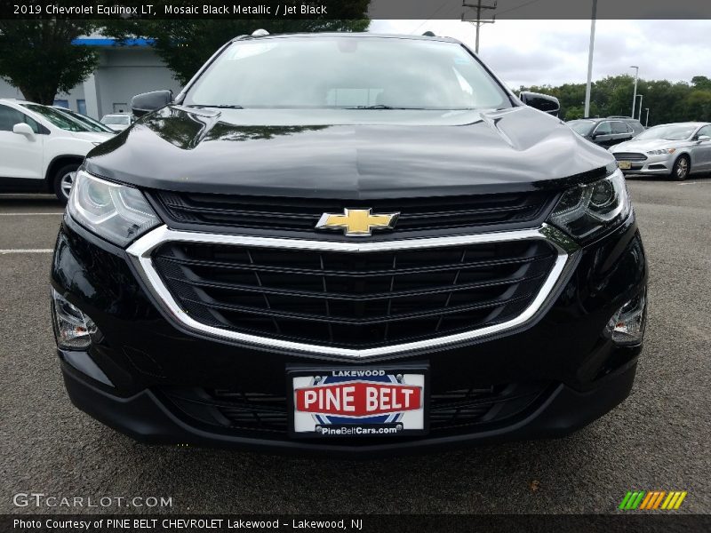 Mosaic Black Metallic / Jet Black 2019 Chevrolet Equinox LT