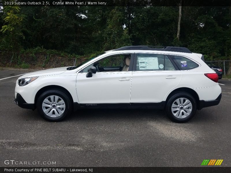 Crystal White Pearl / Warm Ivory 2019 Subaru Outback 2.5i