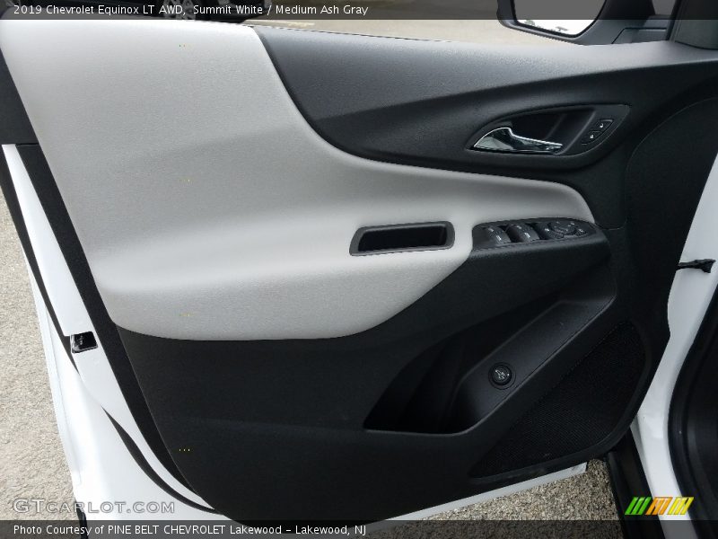 Summit White / Medium Ash Gray 2019 Chevrolet Equinox LT AWD