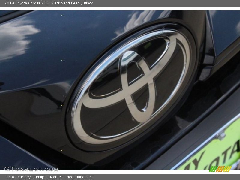 Black Sand Pearl / Black 2019 Toyota Corolla XSE