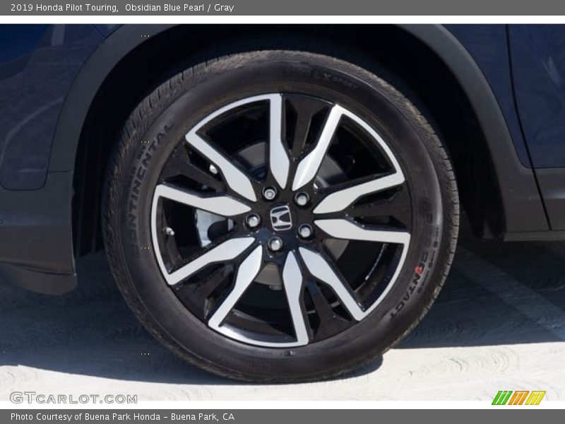 Obsidian Blue Pearl / Gray 2019 Honda Pilot Touring