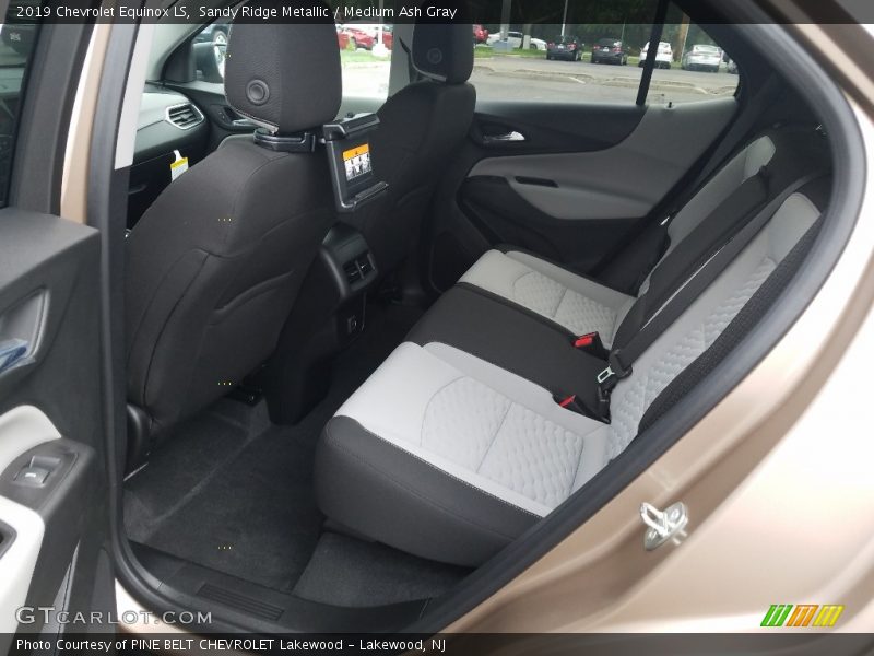 Sandy Ridge Metallic / Medium Ash Gray 2019 Chevrolet Equinox LS