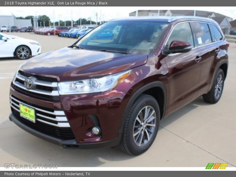 Ooh La La Rouge Mica / Black 2018 Toyota Highlander XLE