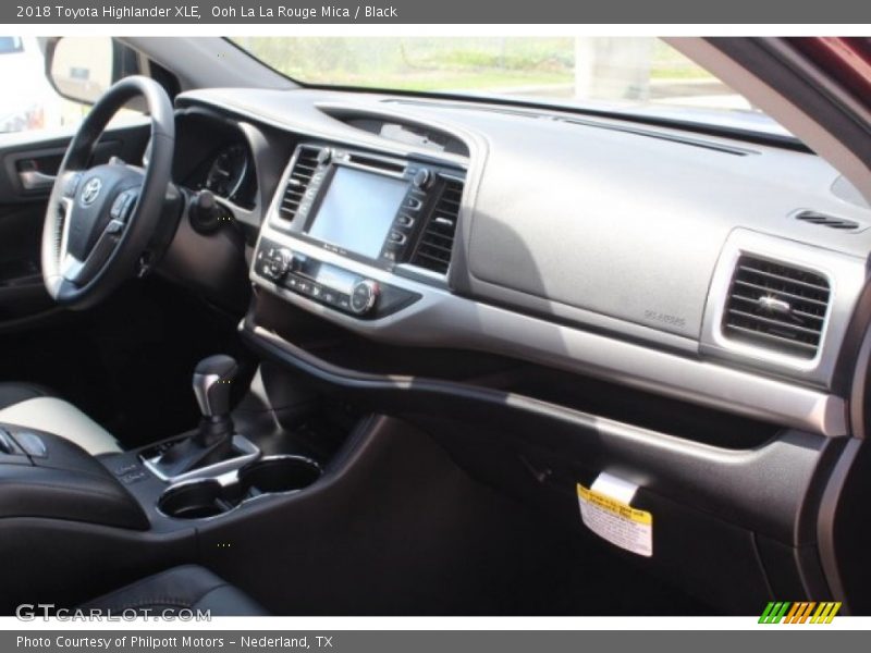 Ooh La La Rouge Mica / Black 2018 Toyota Highlander XLE