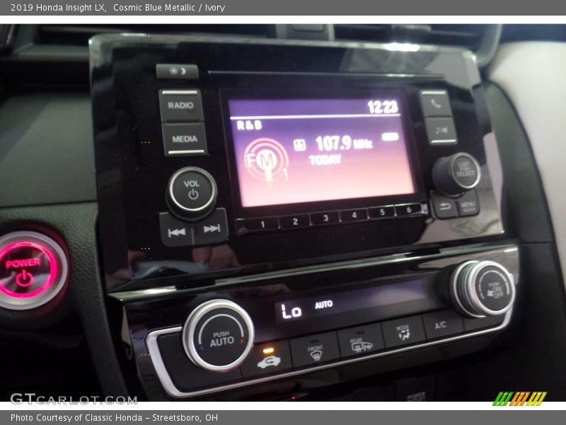 Cosmic Blue Metallic / Ivory 2019 Honda Insight LX